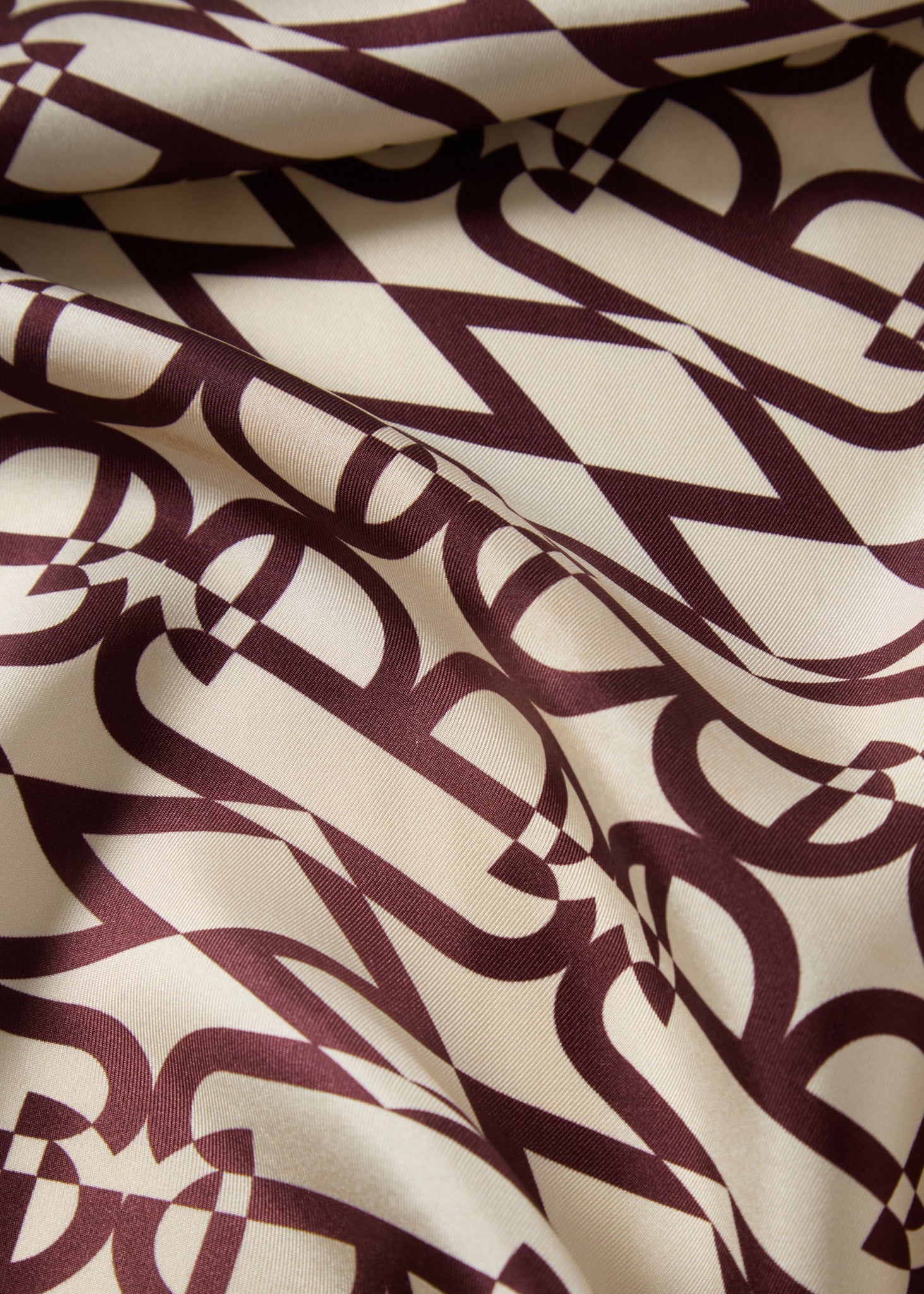 Aloé Monogram Silk Scarf